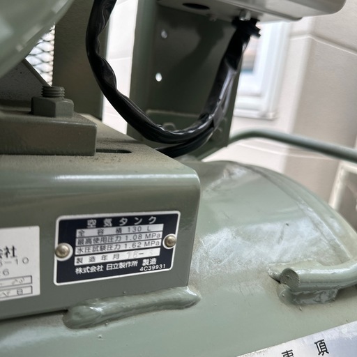 決まりました【要メンテナンス】日立 オイルフリー エアーコンプレッサー ベビコン 3.7kW(5馬力) 130L 三相200V