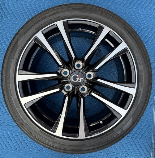 ガリ傷無しトヨタ プリウスα G's  4本セット　 225/45R18 