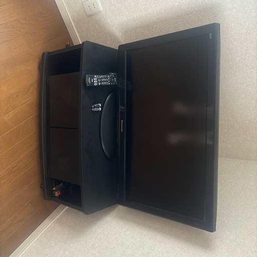 
パナソニックVIERA32型テレビ　録画機能付き？？