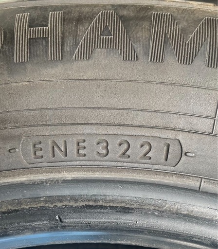 195/65R15 YOKOHAMA スタッドレスタイヤ4本