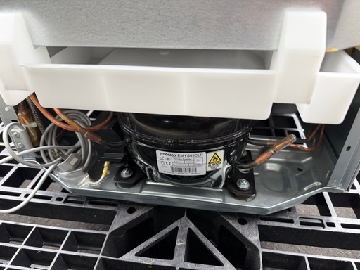使用少、美品  小型冷蔵庫 シャープ 137リットル