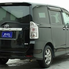 トヨタ ヴォクシー ZS 煌Ⅱ🌈🚙人気の特別仕様車・ファミリーにもおすすめ😊🔥の画像