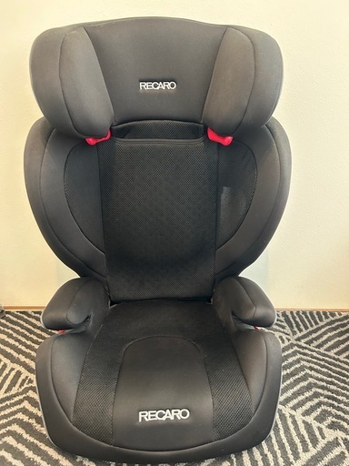 使用数回美品！RECAROチャイルドシート