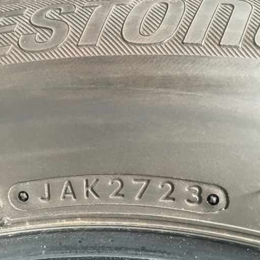 BRIDGESTONE 215/65R16 スタッドレスタイヤ4本