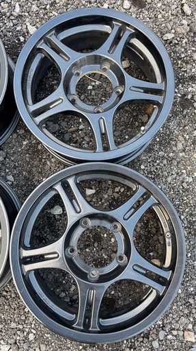 ジムニー　CASTEC製 タニグチ　リボルバー　S.S.J Racing  16インチ 5.5j +20 pcd139.7 