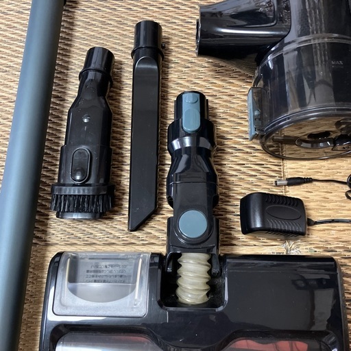 掃除機　ハンディクリーナー美品、現状品、動作確認済み清掃済み品