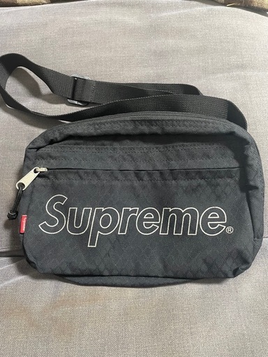 『受け渡し者決定』Supremeバック