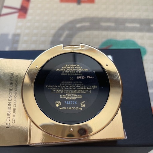 新品・未使用 YSL LE CUSHION ENCRE DE PEAU 正規品