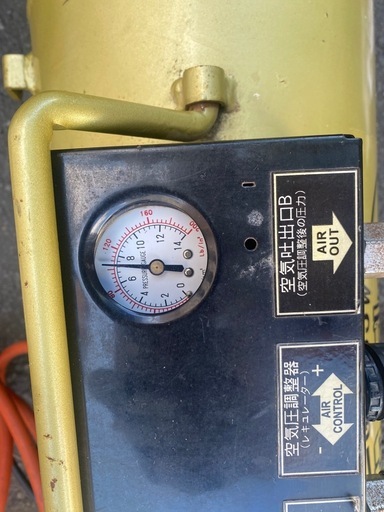 コンプレッサー 100V 中古
