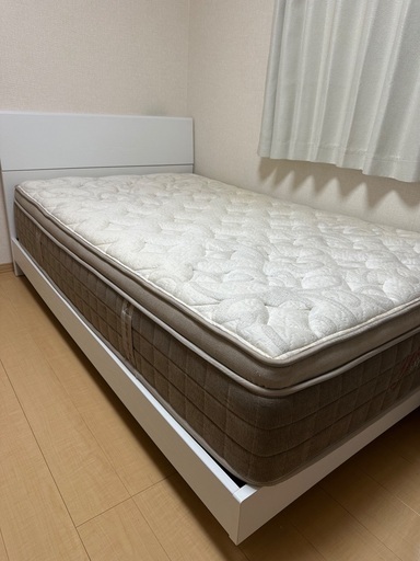 セミダブルベッド　中古 セミダブルベッド(フレーム、マットレス) 充電用コンセント付き