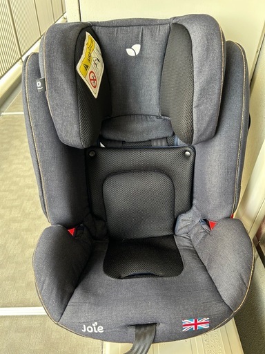 Joie ISOFIX チャイルドシート (ヒトカゲ) 須磨海浜公園のベビー用品