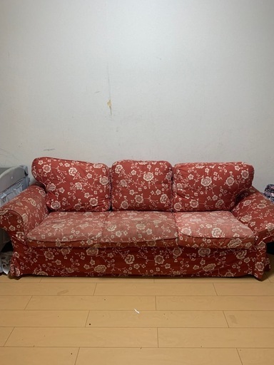 couch ikea 