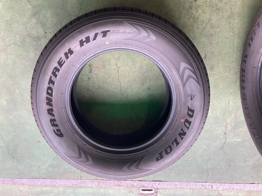 価格相談可！ランクル300外し！265/65R18  2026年製造　中古４本セット