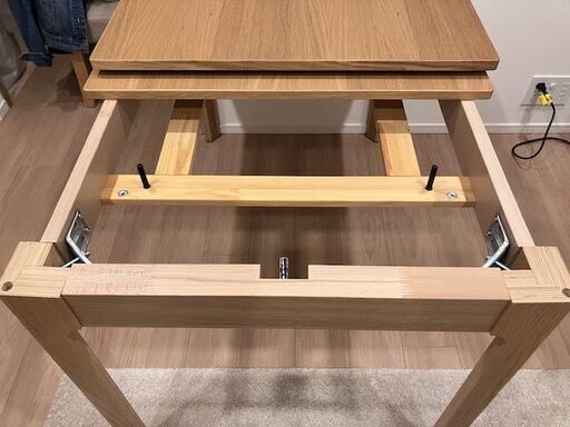 ＊東京都付近取引限定＊激安 IKEA EKEDALEN 伸縮式ダイニングテーブル IKEA EKEDALEN 伸長式ダイニングテーブル, 帰国のため出品いたします