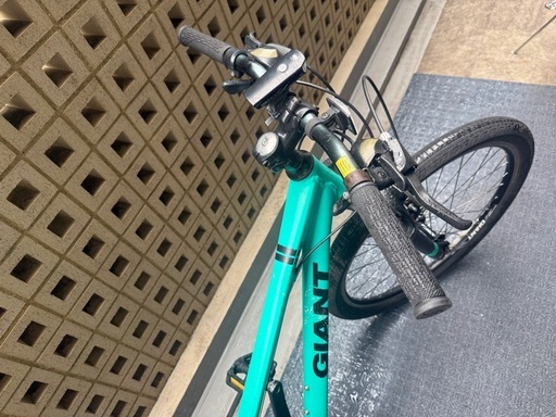 GIANT 26インチ マウンテンバイク (しましま) 葛西のマウンテンバイク GIANT 26インチ マウンテンバイク (しましま) 葛西のマウンテンバイク