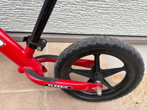 美品 ストライダー 赤 クラシック