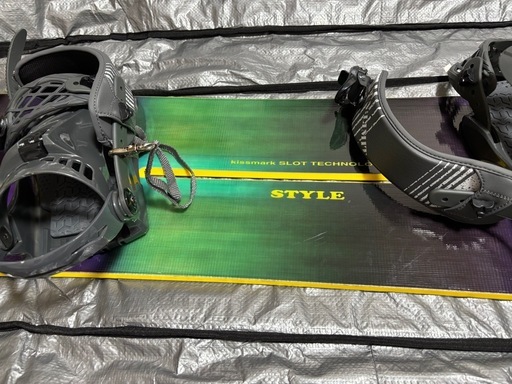 スノーボード　151センチ　キスミー　ケース付き