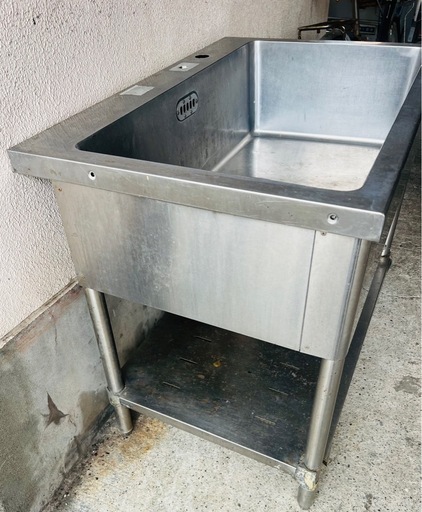 中古の業務用シンクです。 