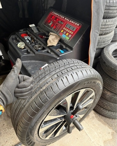 【新品タイヤ4本＋交換コミコミ】205/60R16 43,000円（税込）