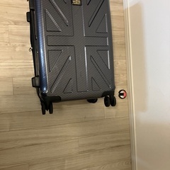 スーツケース　キャリーケースの画像