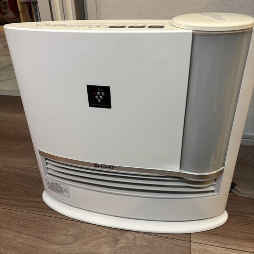 SHARP 加湿セラミックファンヒーター HX-L120-W (みほ) 福岡空港の季節
