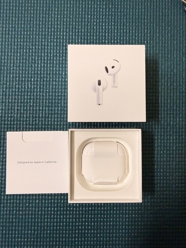 Apple AirPods 4 アクティブノイズキャンセリング搭載 本体