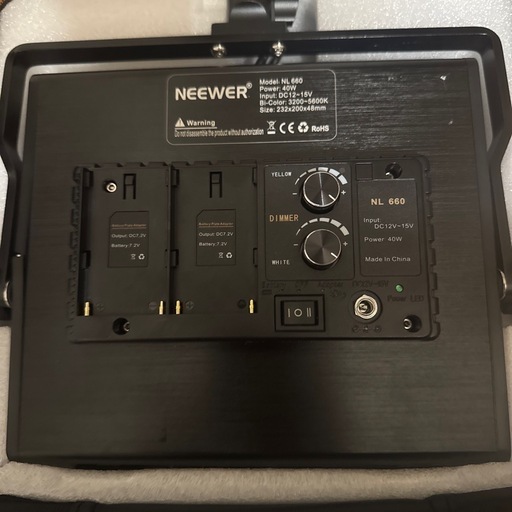 NEEWER NL 660 LEDビデオライト 本体