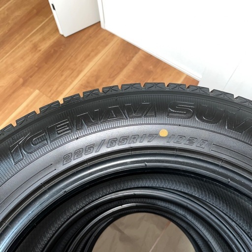 スタッドレス