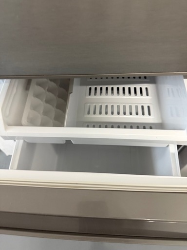 AQUA 冷凍冷蔵庫　AQR-13J(S)　126Ｌ　2019年製　