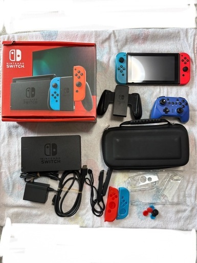 switch本体　ケース付き
