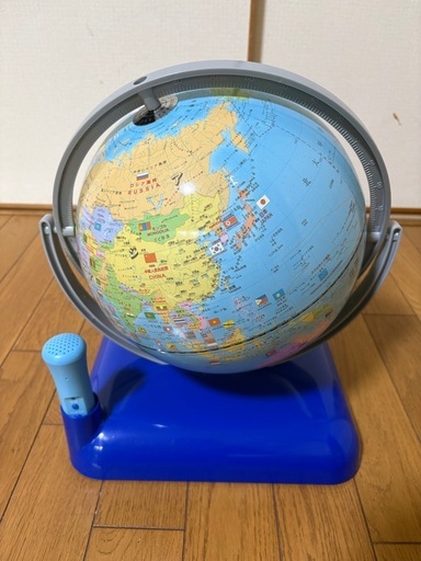 地球義　喋る国旗つき
