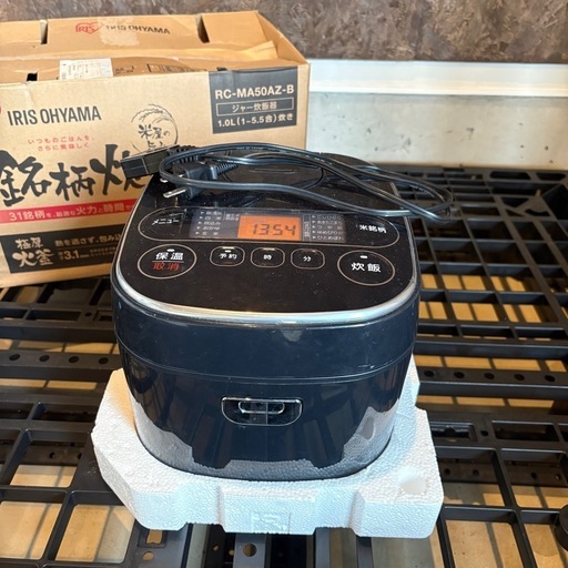 アイリスオーヤマ ジャー炊飯器 5.5合 RC-MA50AZ-B 箱あり