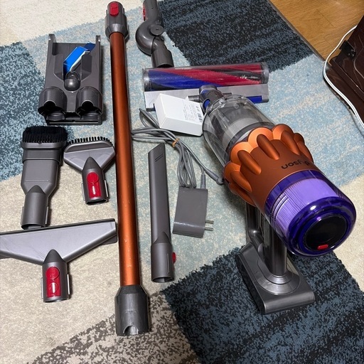 お話し中です　Dyson デジタルスリムSV18