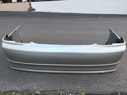 JZX110マーク2純正リヤバンパーハーフ付き