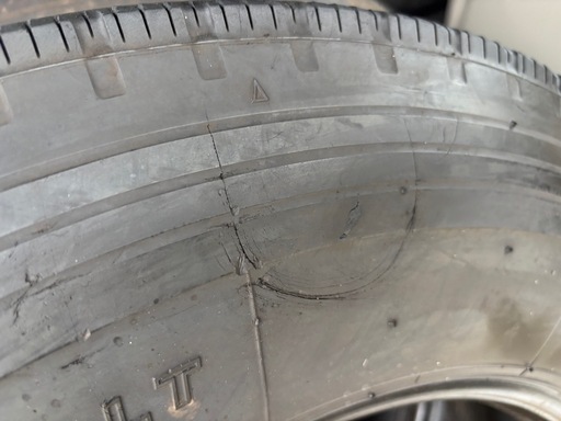 205/80R17.5 120/118L TOYO DELVEX M134 2本