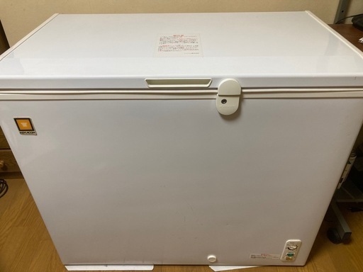 （ただいまお話中）　【美品】レマコム　RRS-210 CNF　冷凍ストッカー　210L　