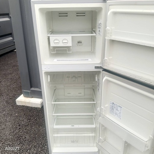 A6e8t3 送料設置無料 　ハイセンス　人気モデル　大型冷蔵庫　227L
