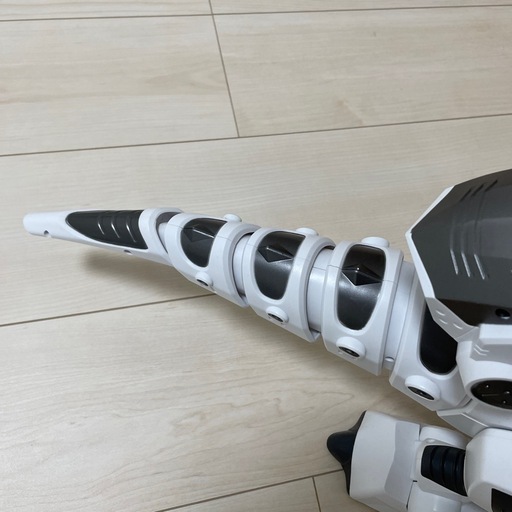 恐竜型ラジコン