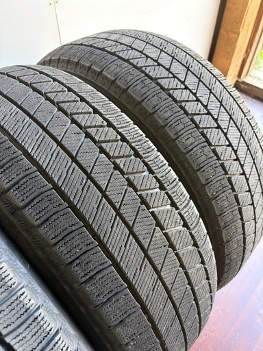 215/60/16冬VRX3