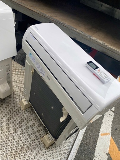 取付工事込み金額 「ルームエアコン2.2kW（スタンダード） IHF-2204G（室内ユニット） IHR-2204G（室外ユニット）2