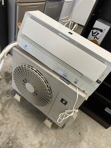 取付工事込み金額  18畳用 5.6kwシャープ エアコン AC-J56ATC