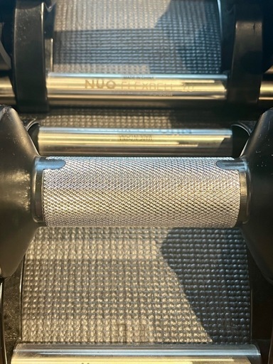 NÜO フレックス可変式ダンベル　20kg×2個セット　＋マット
