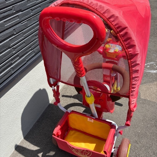アンパンマンデラックス三輪車（サンシェード付き、アンパンマン