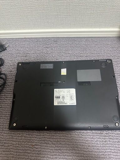 富士通 U9310 DW Windows 11 Pro i5第10世代 SSD256GB メモリ4GB