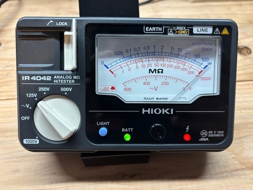 アナログメグオームハイテスタ IR4042 | HIOKI 日置電機  絶縁抵抗計 IR4042
