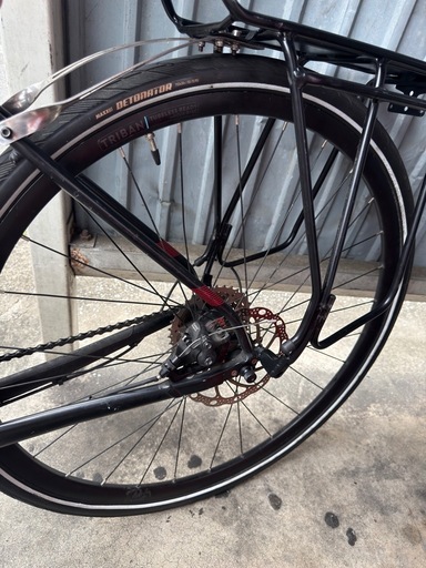  本日限り!  FUJI JARI 1.7 2023 サイズ 56、グラベルバイク ,荷台とアクセサリー付き。