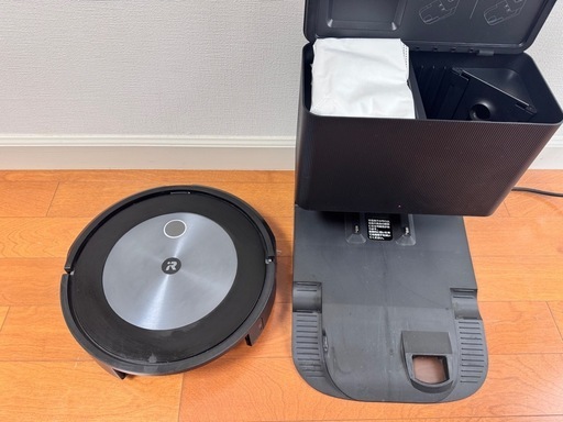 ルンバj7+  グリーンベース付き