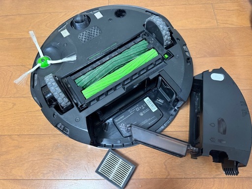 ルンバj7+  グリーンベース付き