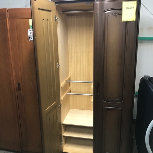 ジャングルジャングル貝塚店　府中家具　桐製　木　木目　木製　茶色　ダークブラウン　洋服タンス　2枚扉　ミラー付き　鏡付き　収納　インテ