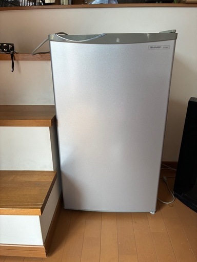 シャープ冷蔵庫SJ-H8W-S (ヒメティム) 宇美のキッチン家電《冷蔵庫》の 